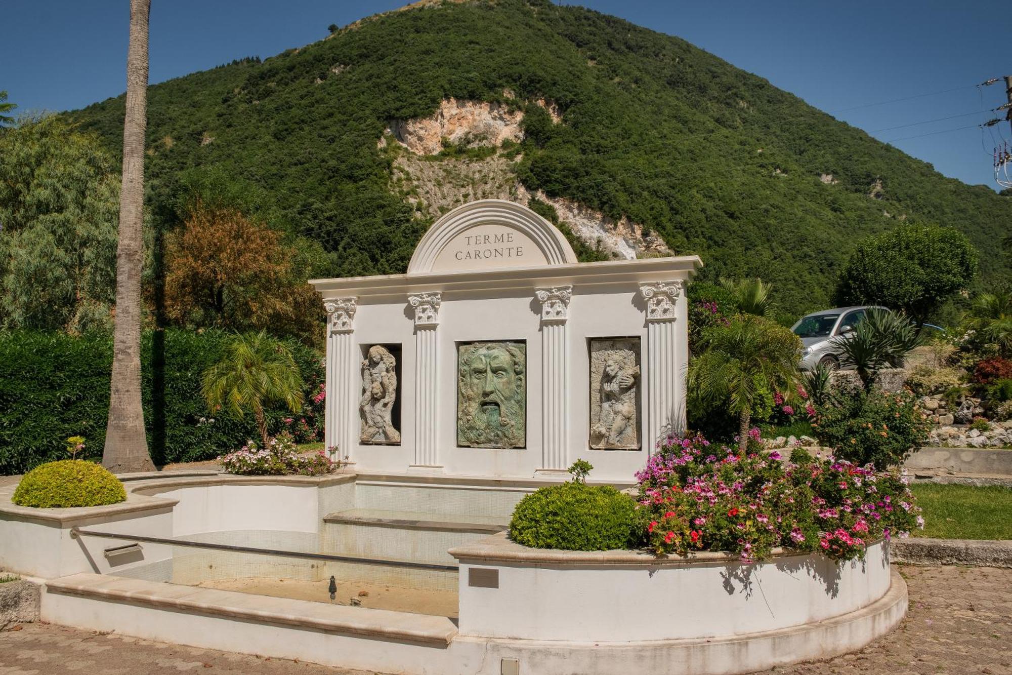 Hotel Ristorante La Mimosa Lamezia Terme Exterior foto